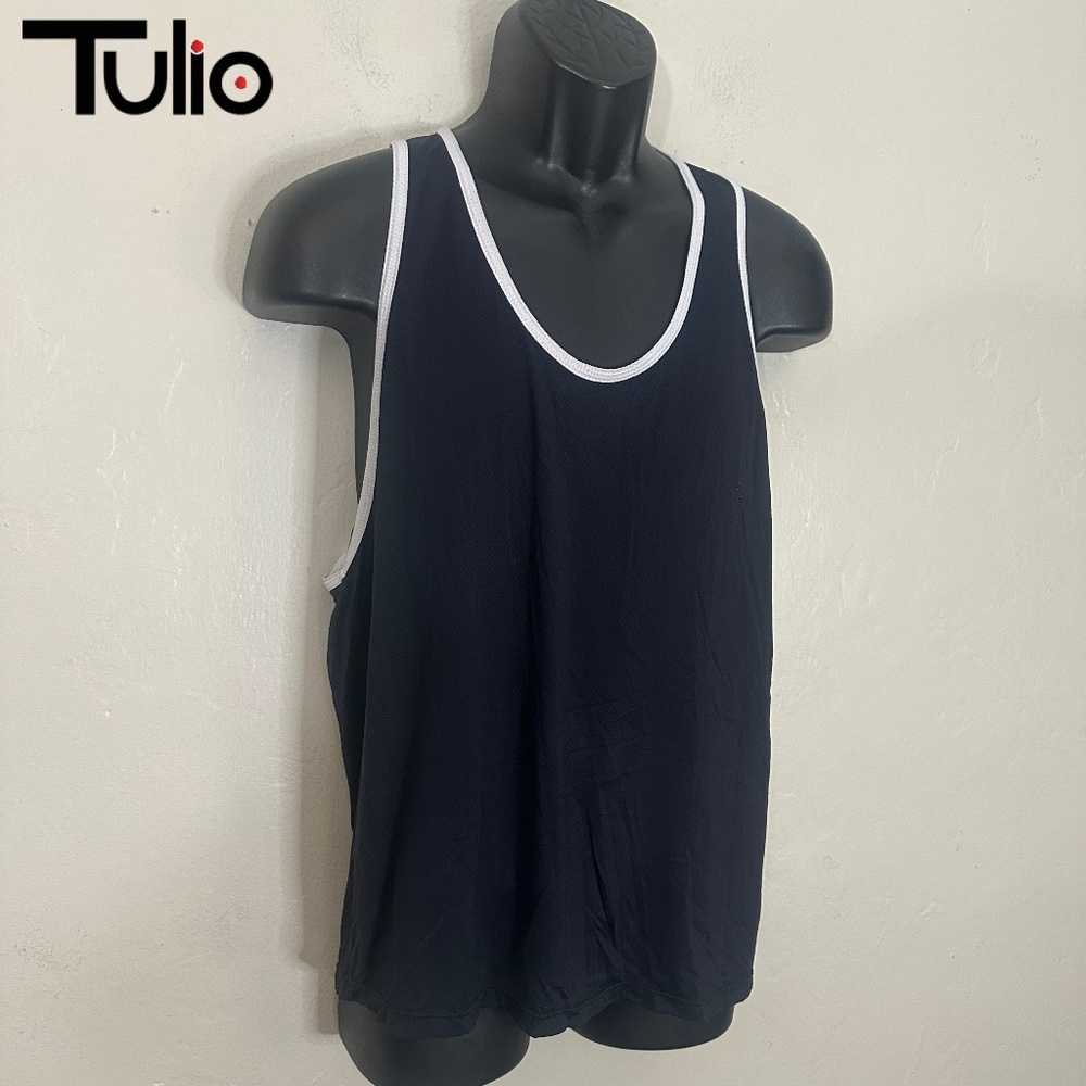 Tulio Tank Top 21.5" armpit armpit unstretched Gently worn Nylon / spandex blend